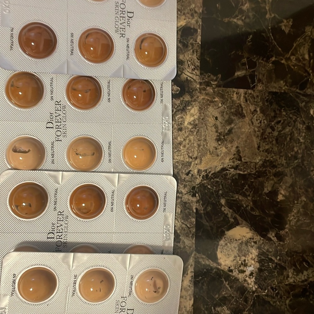 2N, 3N 4N 5N 6N 7N Sample Bundle of three total 18 sample Dior forever skin glow